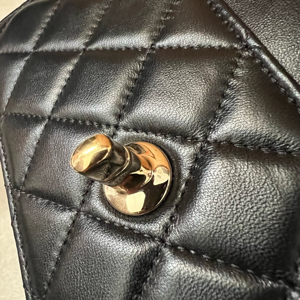 ❌❌SOLD❌❌Authentic Preloved Chanel Trendy Wallet On Chain with dustbag included - Picture 11 of 16